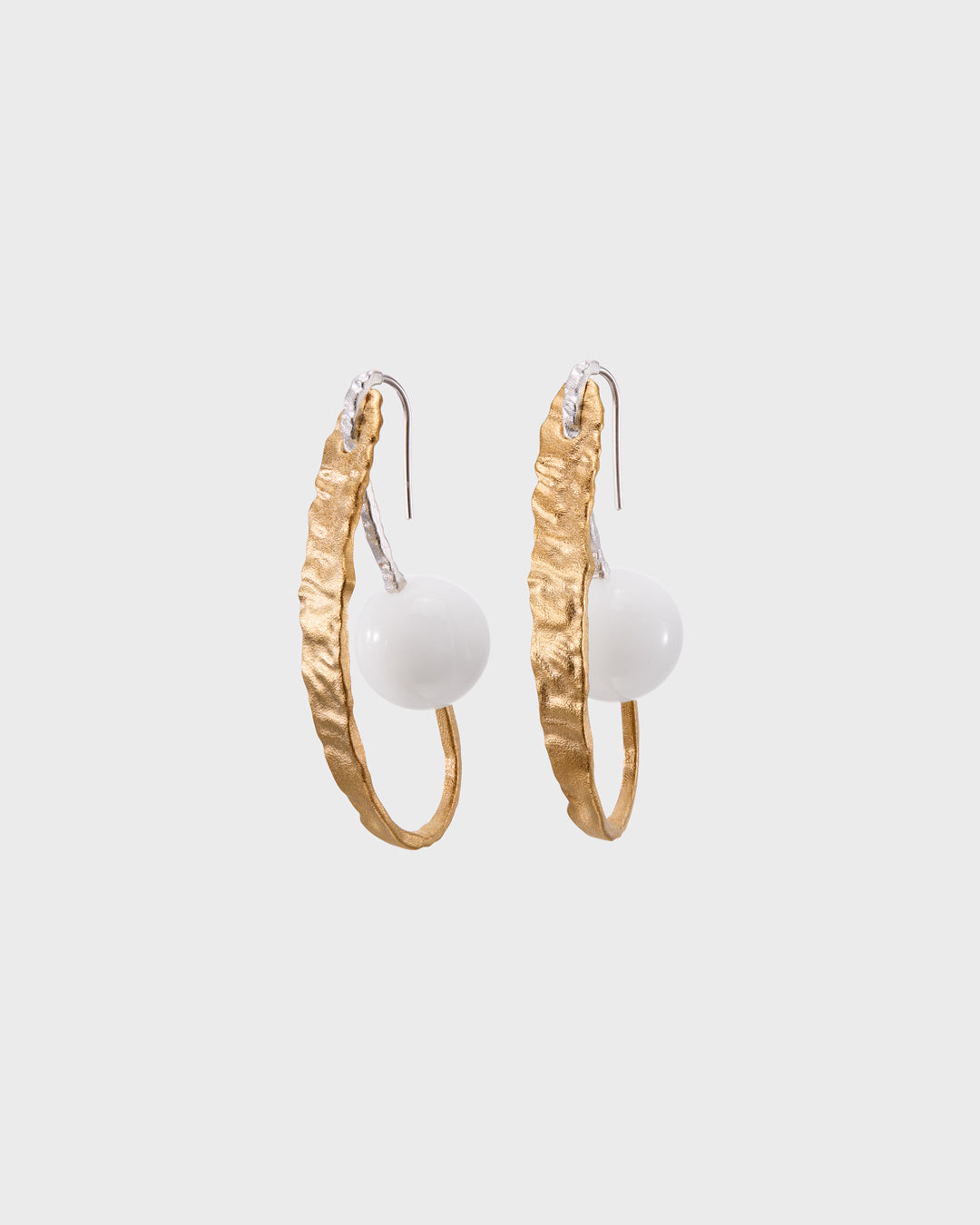 Itu ラージピアス シルバー ゴールドプレート