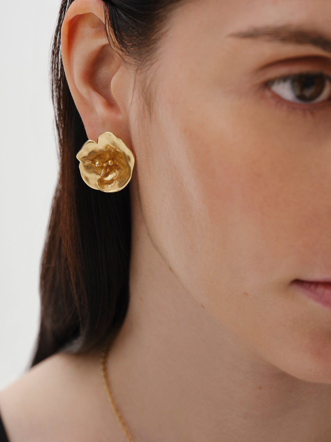 Summer Night Rose Earrings bronze