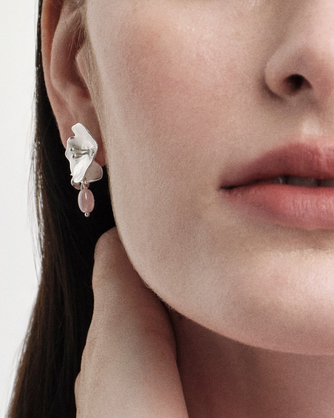 Pink Ribbon 2024 - Midsummer Night Rose ピアス