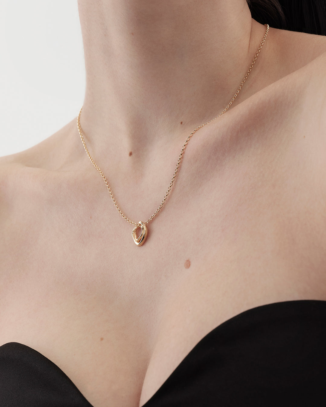 Männyt ゴールドペンダント