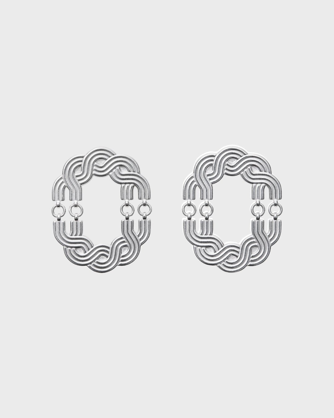 Louhetar earrings silver half pair left