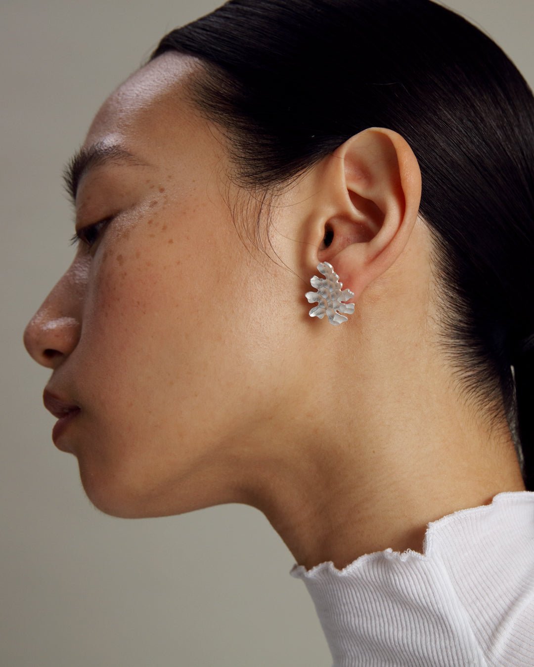 Tundra スモールピアス