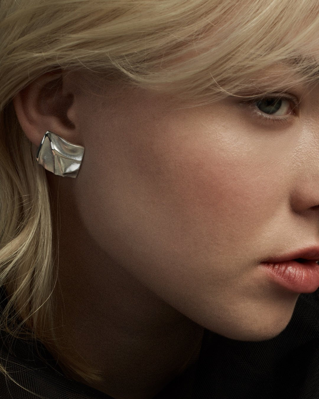 Gelo-korvakorut hopea