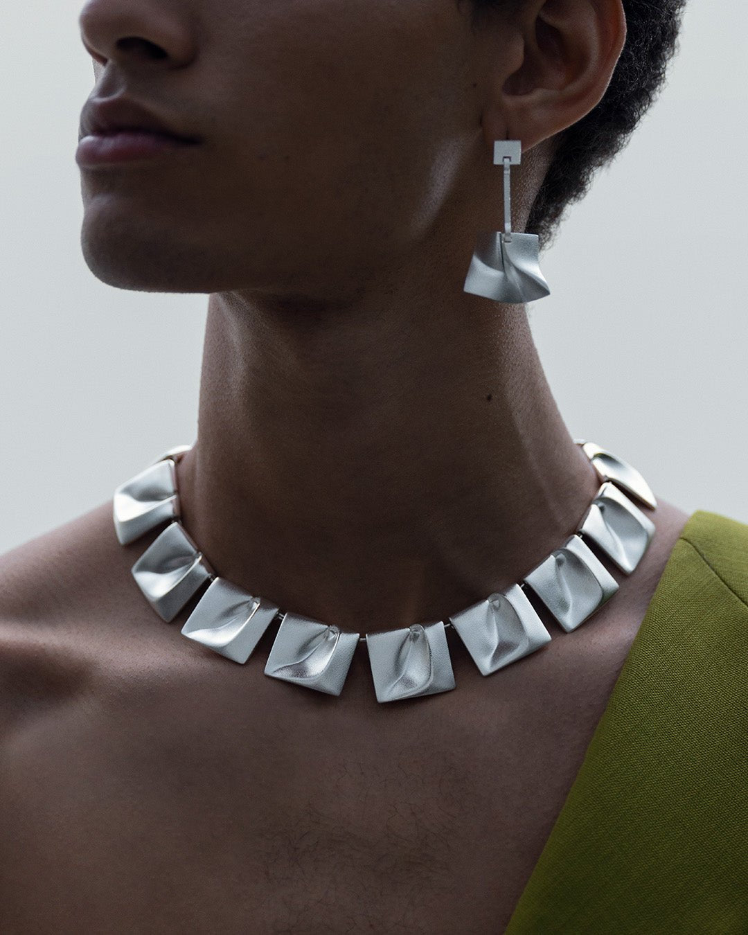 Planetoid Valleys Necklace Silver