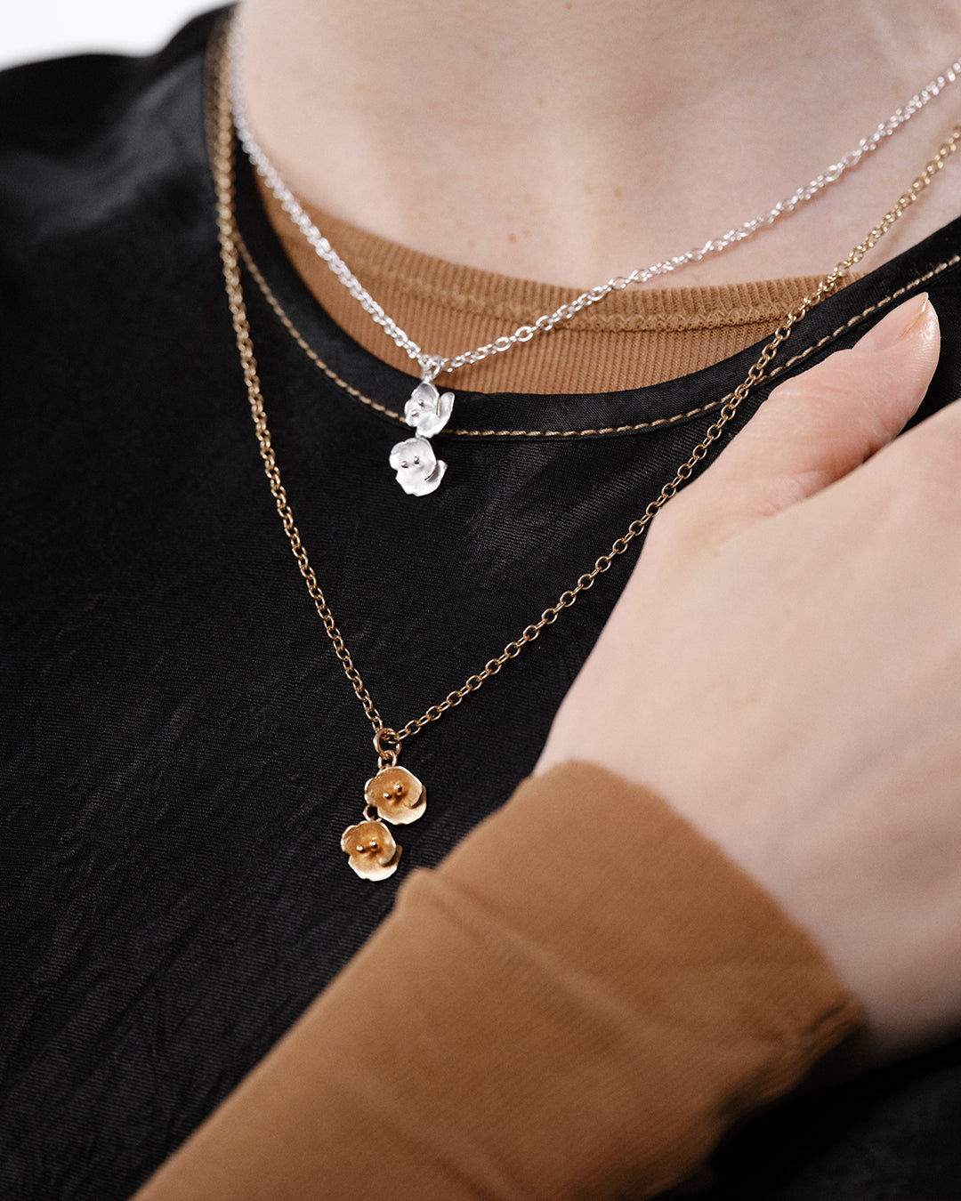 Kesäyön ruusu -miniriipus hopea