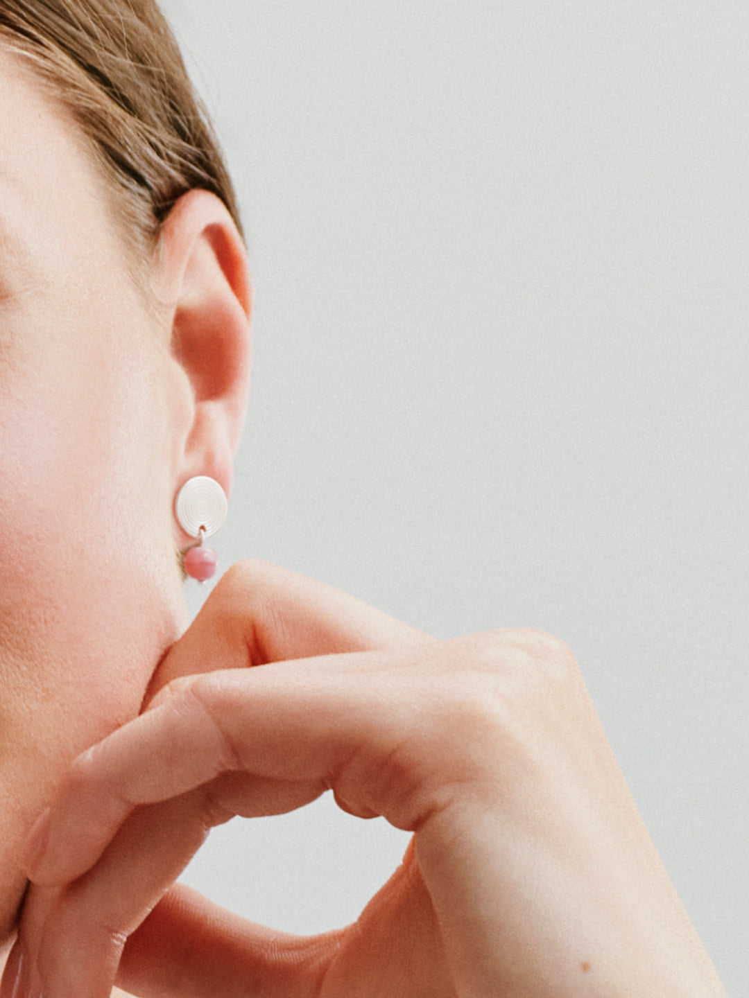 Pink Ribbon 2026 Kosmos single stud earrings silver