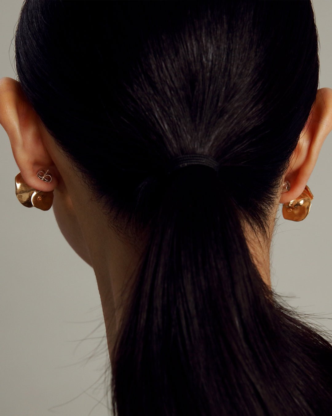 Summer night rose earrings bronze half pair left
